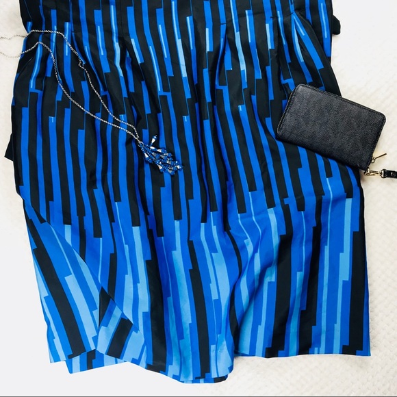 Avenue Studio Dresses & Skirts - Avenue Studio plus size blue & black skirt in EUC